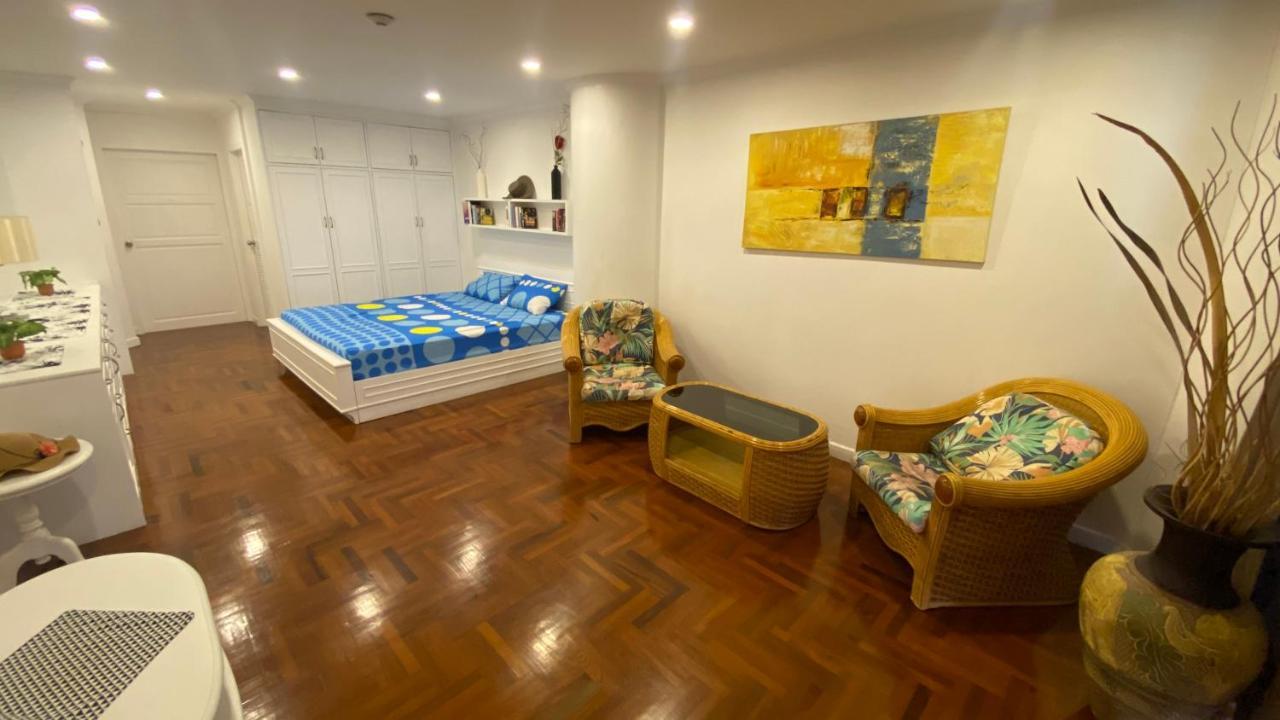 Sky Beach Beachfront Pattaya Exterior foto